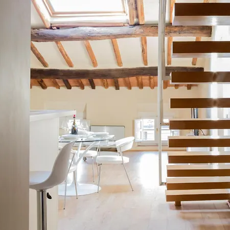 The Artist's Loft Lucca
