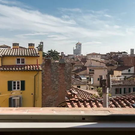 The Artist's Loft Apartment Lucca